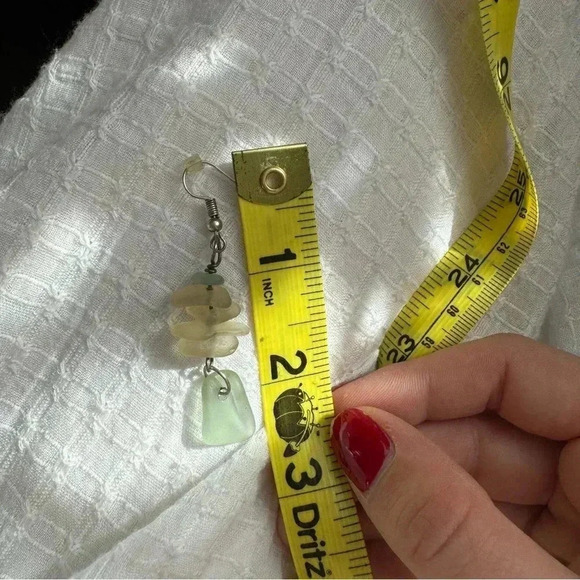 Sea glass artisan earrings - Picture 6 of 6